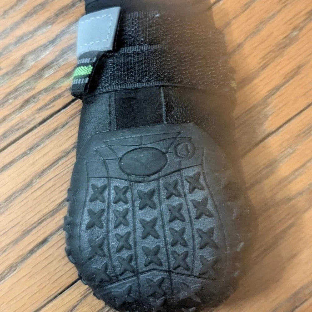 ALL TERRAIN DOG SHOES - Size 4
